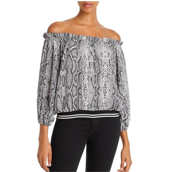 Vintage Havana Tops - Vintage Havana snake print off shoulder ruffled edge blouse size small